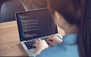 广西 api php源码,下载的php源码怎么运行呢？